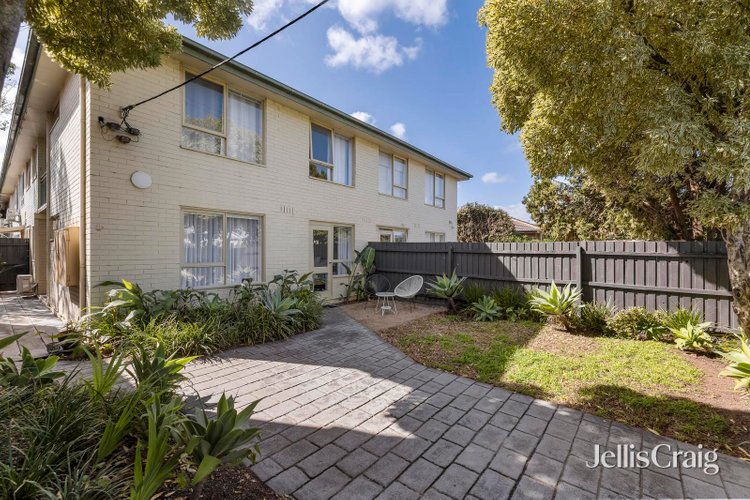 2 184 Neerim Road Carnegie 3163