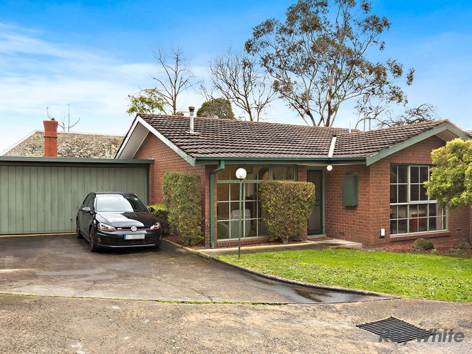 2 19-21 Hopetoun Parade Box Hill 3128
