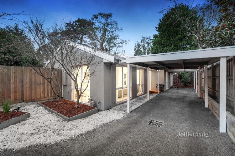 2 19 Bondi Street Ringwood East 3135