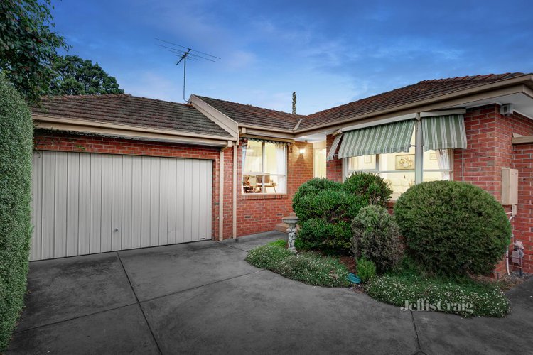 2 19 Gardenia Street Blackburn 3130
