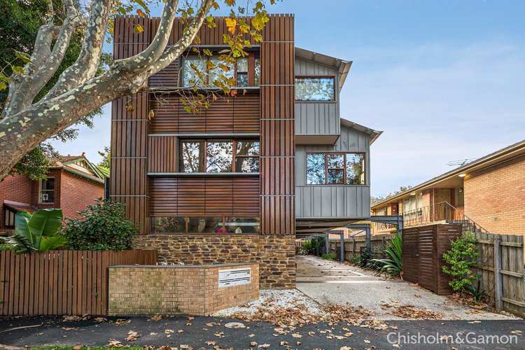 2 19 Ruskin Street Elwood 3184