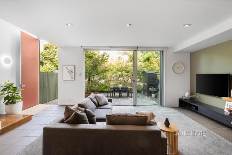 2 19 Trent Street Glen Iris 3146