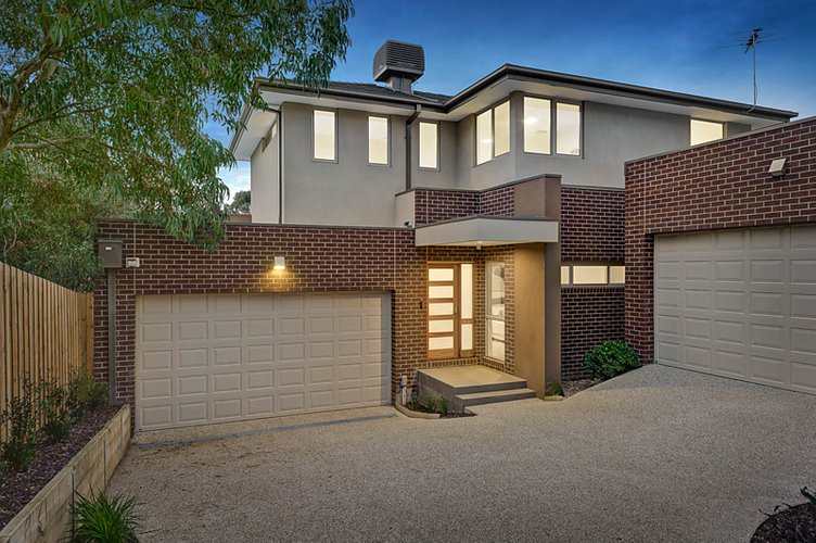 2/19 White Street Mount Waverley 3149