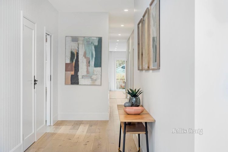 21a Brooke Street Woodend 3442