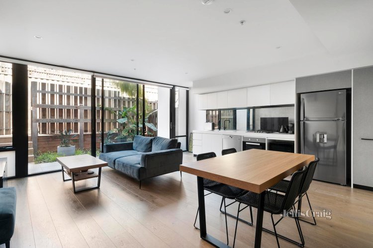 2 1A Campbell Grove Northcote 3070