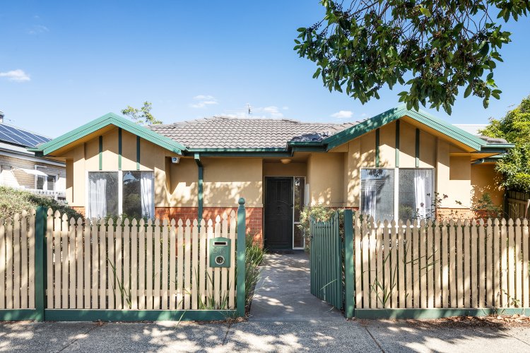 21A Victoria Road Northcote 3070