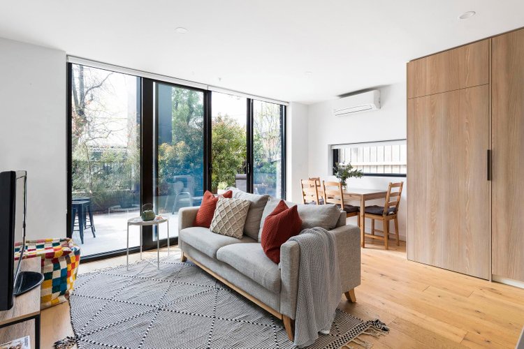 2 2-6 Mccutcheon Street Northcote 3070