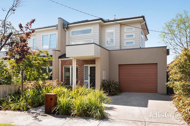 22 Arcade Way Avondale Heights 3034