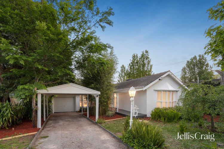 22 Aurum Crescent Ringwood North 3134