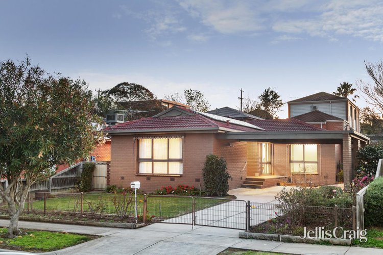 22 Blaxland Drive Sunbury 3429