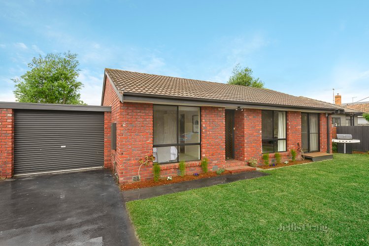 22 Claronga Street Bentleigh East 3165