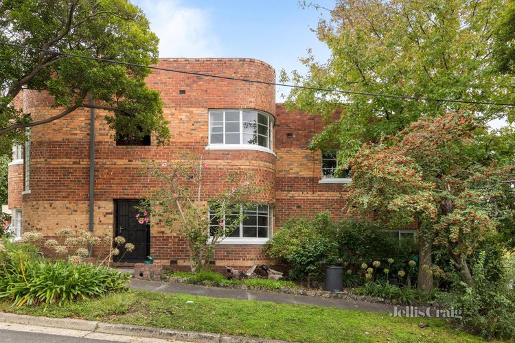2 2 Denmark Hill Road Hawthorn East 3123