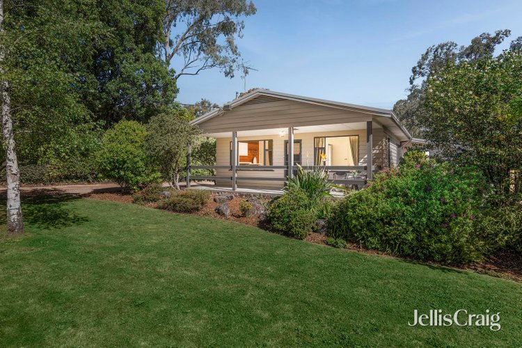 22 Fernhill Road Mount Evelyn 3796