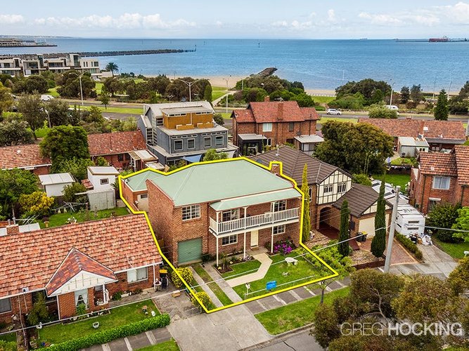 22 Gellibrand Road Port Melbourne 3207