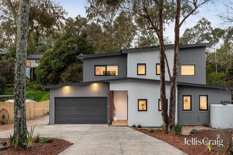 22 Haleys Gully Road Hurstbridge 3099