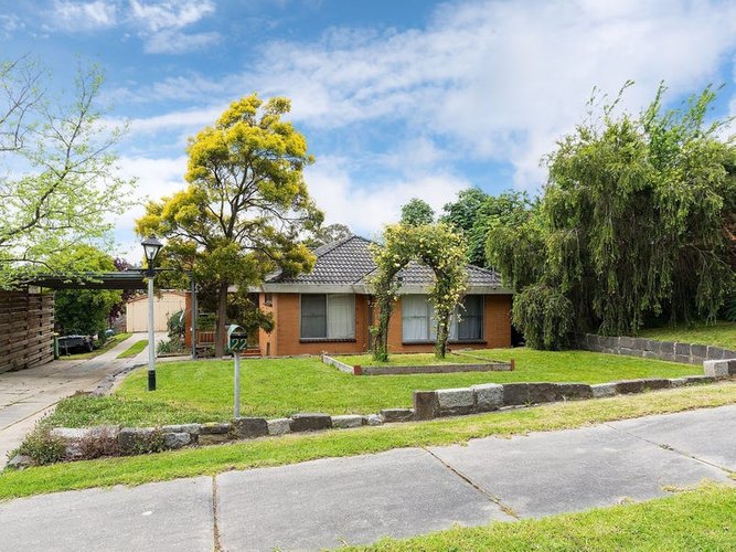 22 Krowera Street Mooroolbark 3138