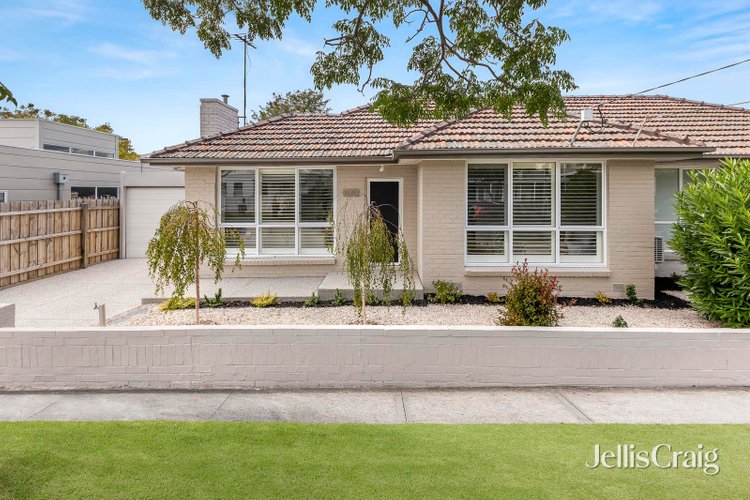 22 Latrobe Street Newport 3015