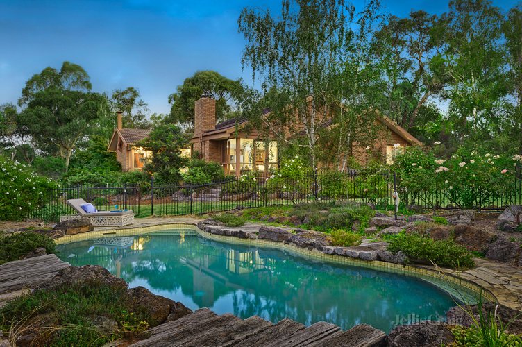 22 McEwan Road Park Orchards 3114