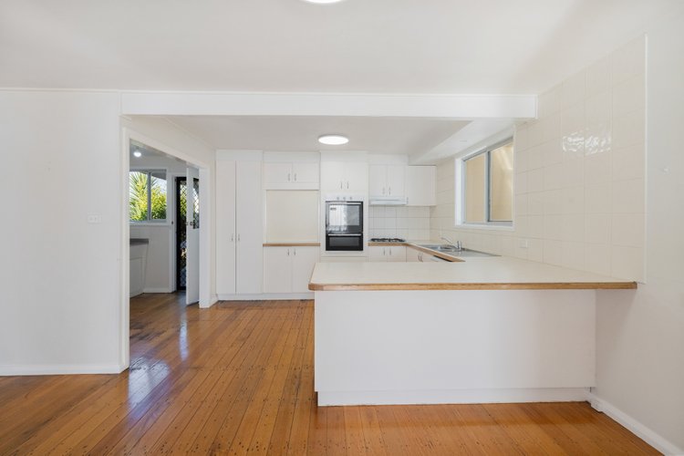 2/2 North Street, Lakes Entrance