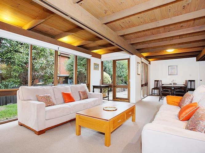 22 Orchard Grove Heathmont 3135