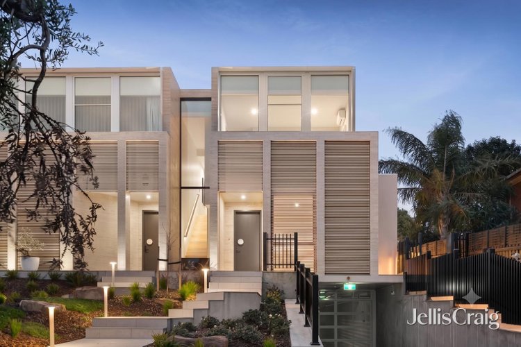 2 2 Ruda Street Doncaster 3108