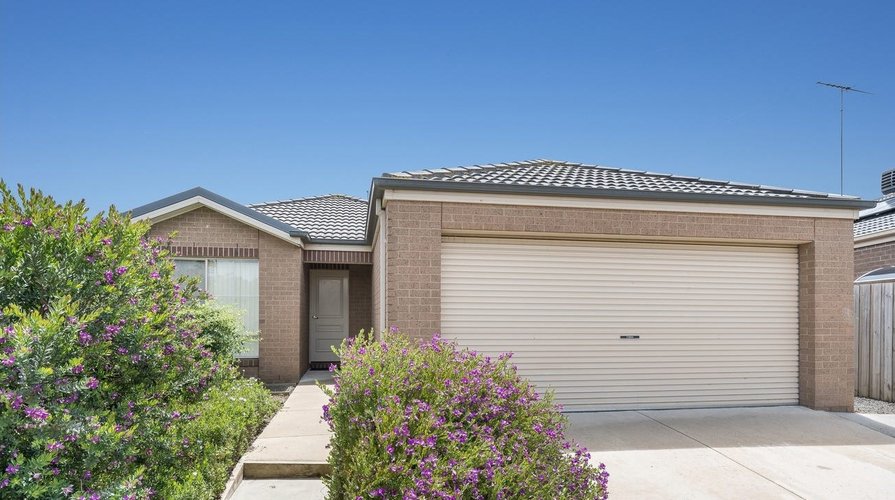 22 Senior Court Highton 3216