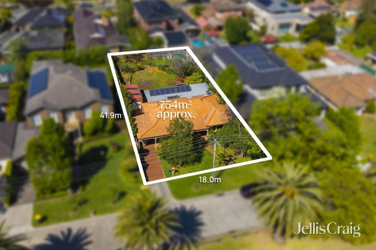 22 Sherwood Road Mount Waverley 3149