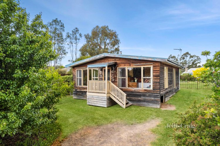 22 Steele Street Chewton 3451