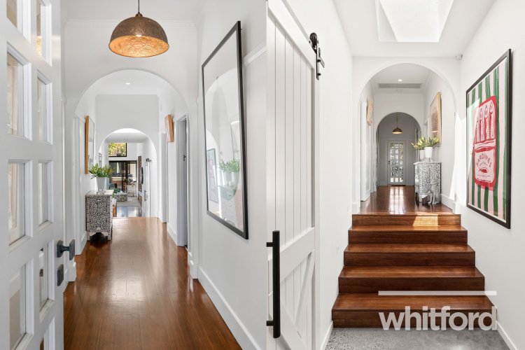 22 Upper Skene Street, Newtown