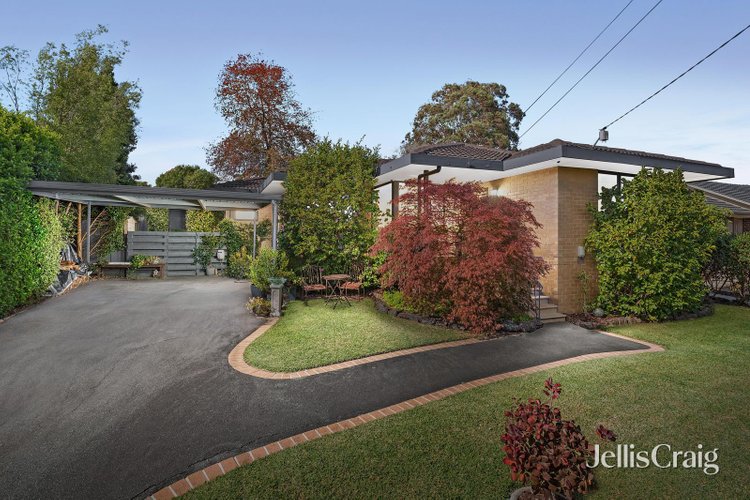 22 Wallace Way Mooroolbark 3138