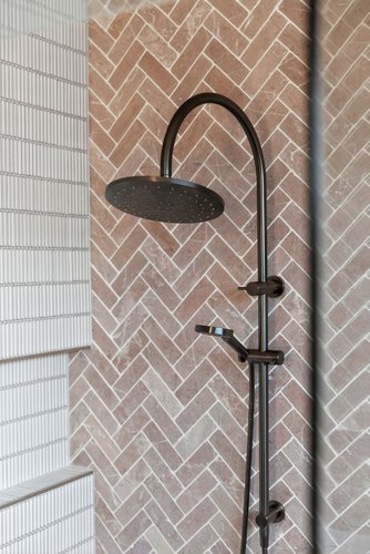 220 Kilgour Street, Geelong