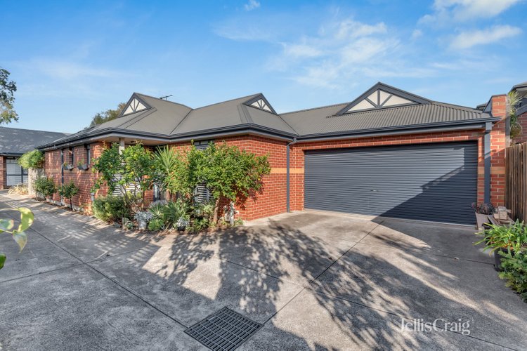 2/20 Mulga Street Altona 3018