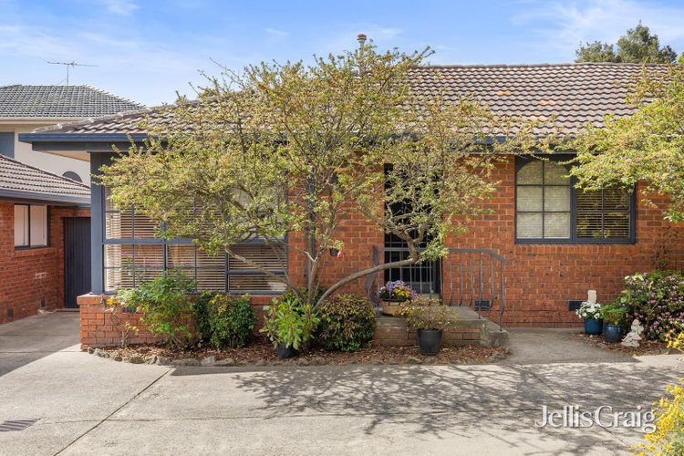 2 20 Thornton Avenue Surrey Hills 3127