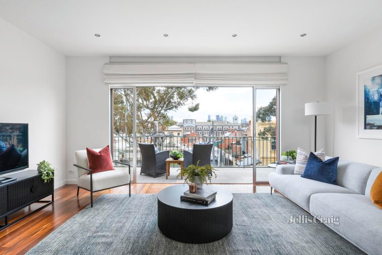 2 200 Pigdon Street Carlton North 3054