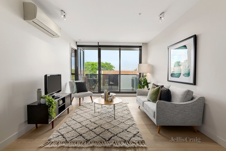 220/828 Burke Road Camberwell 3124