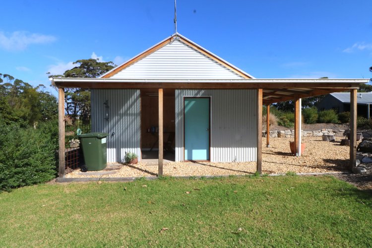 2/209 Healeys Road, Marlo