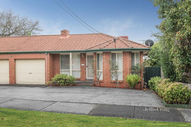 2 21 Clifford Street Glen Waverley 3150
