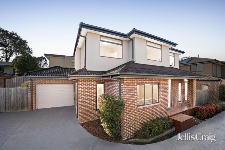 2 21 Dudley Street Mitcham 3132