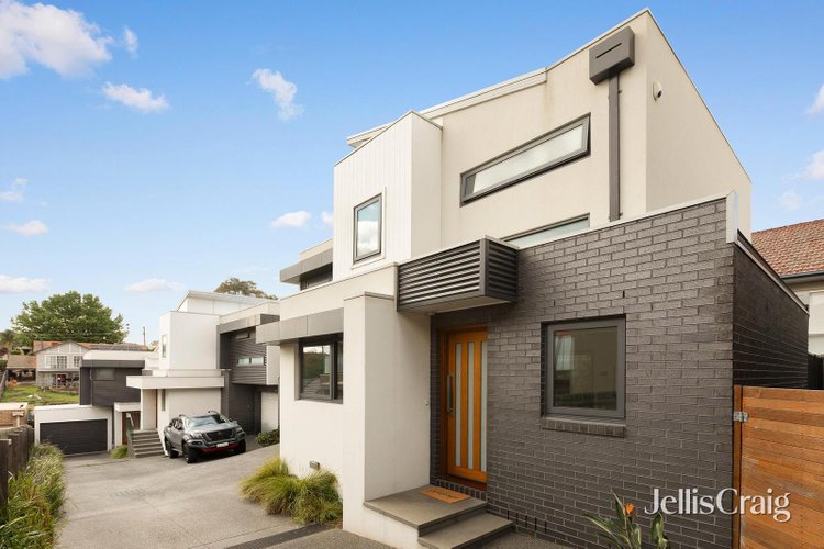 2 21 Hamilton Street Niddrie 3042