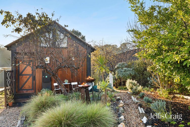 221 Main Road Hepburn 3461