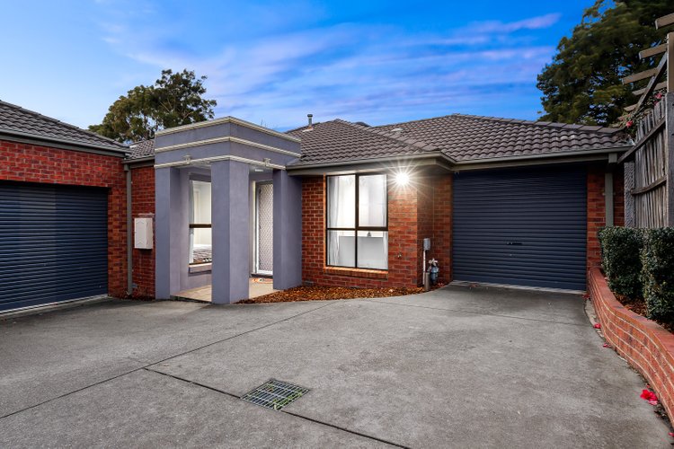 2 214 Stephensons Road Mount Waverley 3149