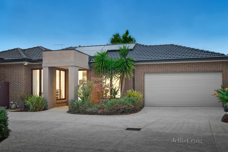 2/22-24 Winbourne Road Mount Waverley 3149