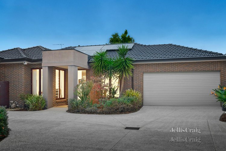 2 22-24 Winbourne Road Mount Waverley 3149