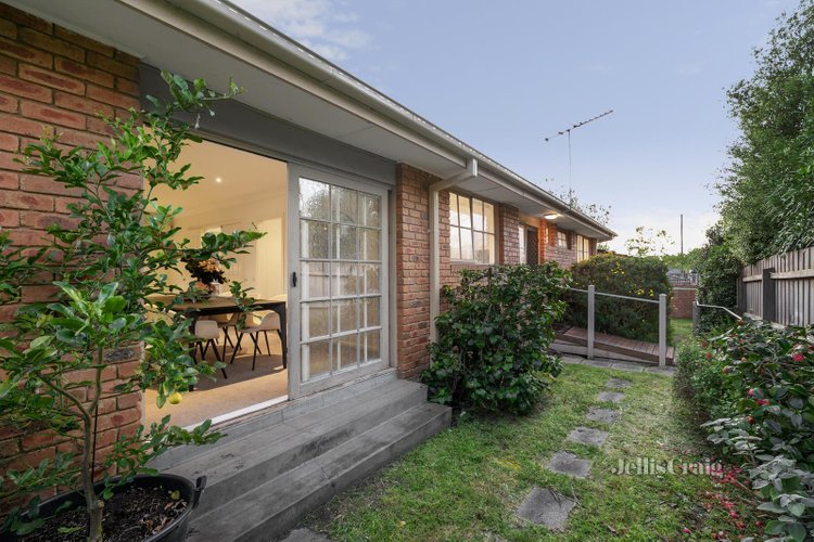 2 22 Clonaig Street Brighton East 3187