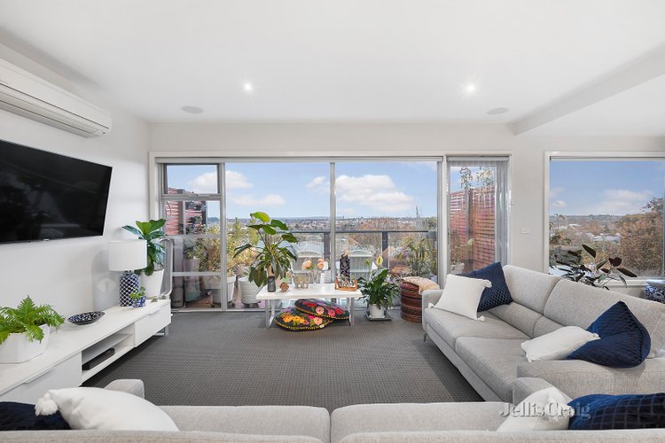 2/22 Napier Street Black Hill 3350