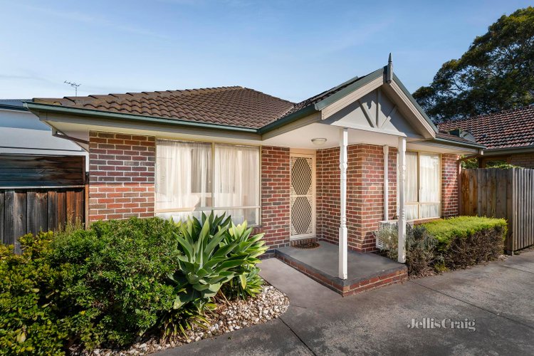 2 22 Thorpe Street Newport 3015