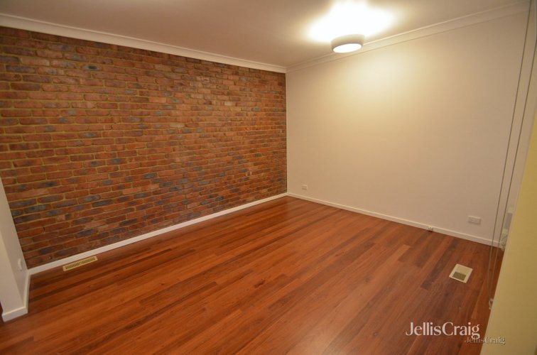 2/222 Edward Street Brunswick East 3057