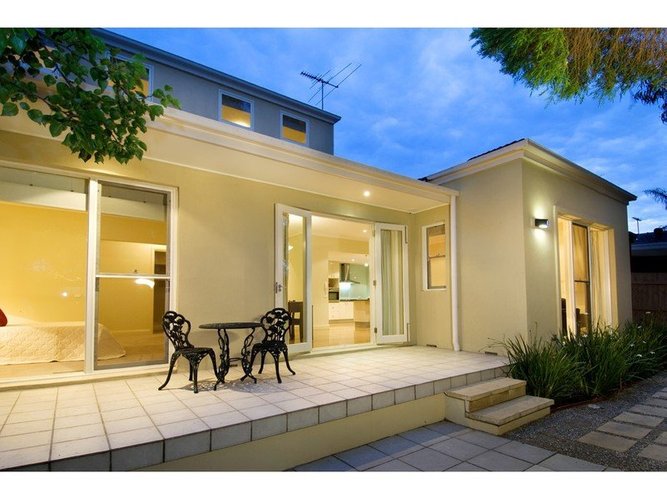 2 227 Whitehorse Road Balwyn 3103