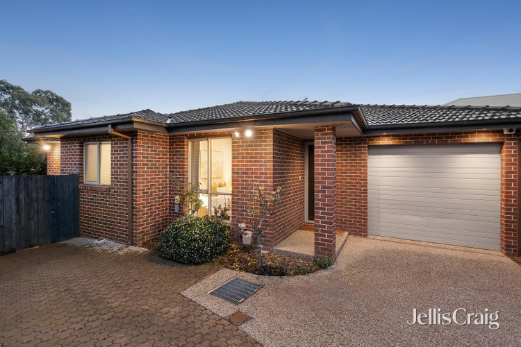2 22a Hamilton Avenue Blackburn 3130