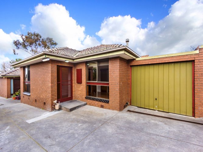 2 23 Home Street Reservoir 3073